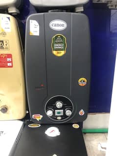 condition 10/10   Brand: Canon   12 litres   with fitting accessories