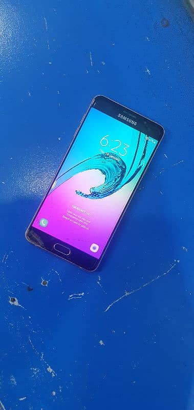 Samsung Glaxy A7 2016 A710L 2GB 16GB Official PTA Approved 8/10 Lush 0