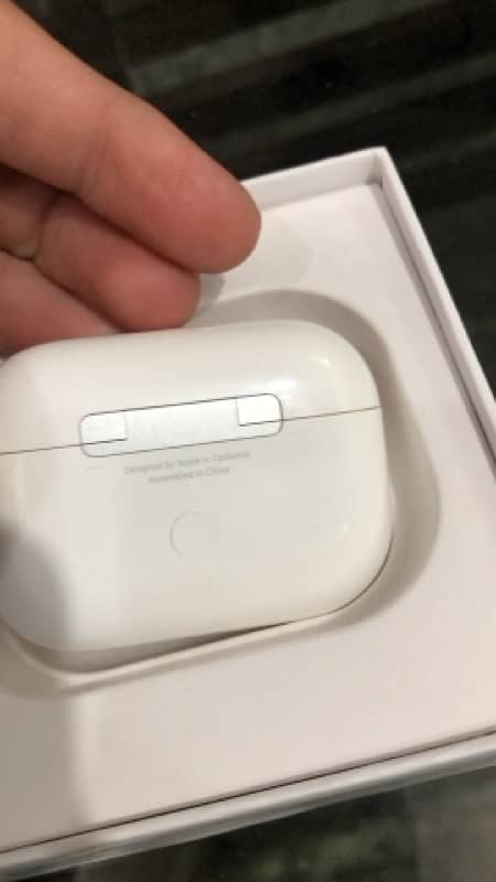 apple airpods pro 2 2