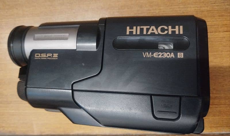 Hitachi Video Camera VM E230A Excellent Condition 4