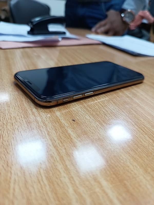 iPhone Xs | PTA Dual Sim 13