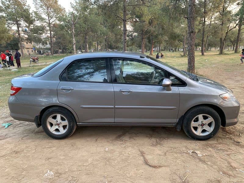 Honda City 2004 4