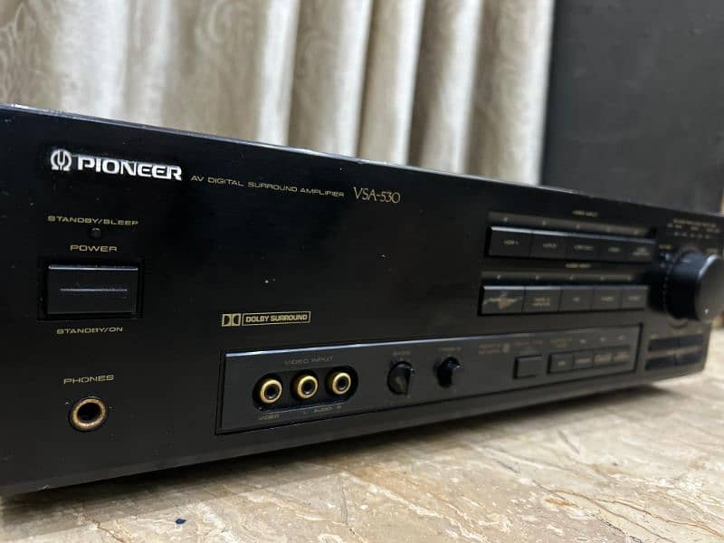 Pioneer VSA 530 Stereo Surround Amplifier 1