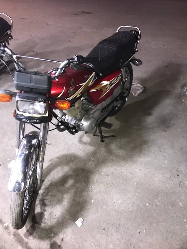 Honda 125 kick start good condition engine 3