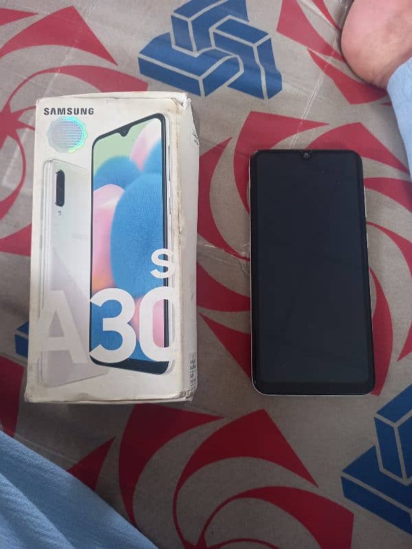 samsung a30s 4/128 5