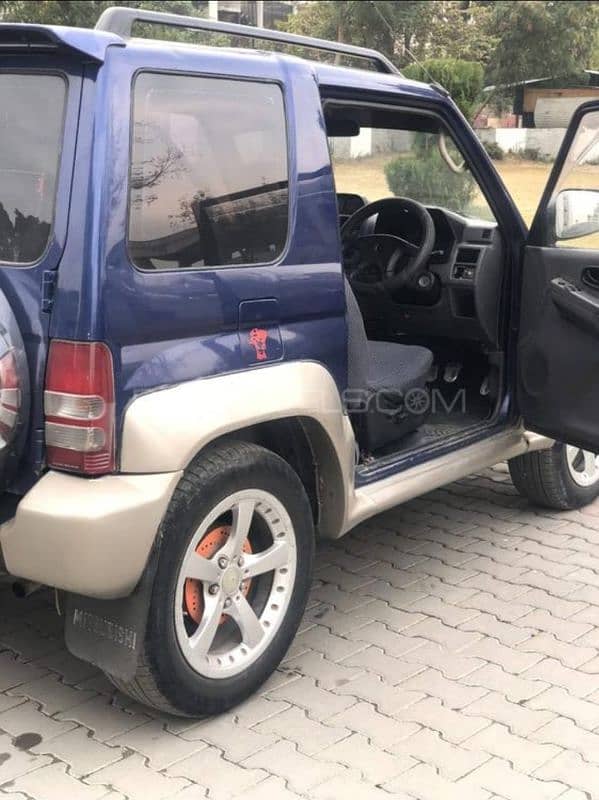 Mitsubishi Pajero Mini 2006 11