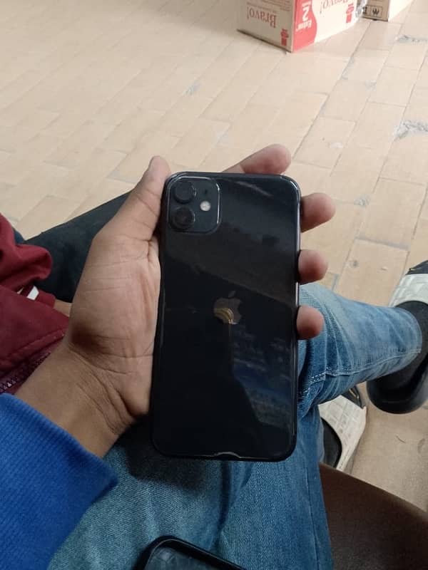 iPhone 11 non pta 1