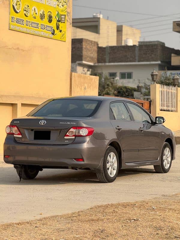 Toyota Corolla Altis 2009 8