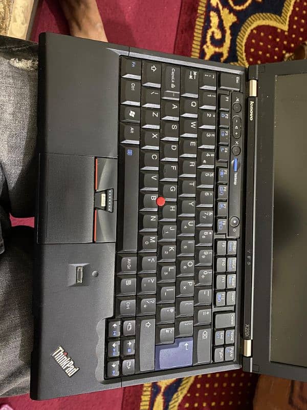 Lenovo Thinkpad laptop 4 gb ram 500 gb Hard 1