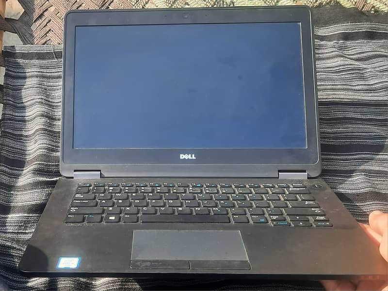 Dell laptop for sell ram 8gb rom 256gb ssd 3