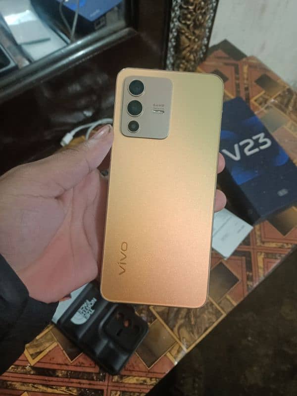 Vivo V23 5G 12GB+8GB=20GB RAM 256GB ROM COLOR= SUNSHINE GOLD Condition 1