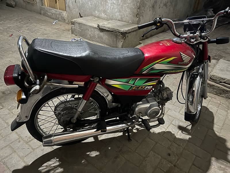 Honda cd 70 0