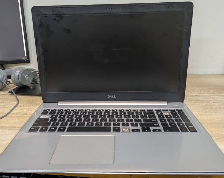 Dell Inspiron 5540 i5 8th generation 0