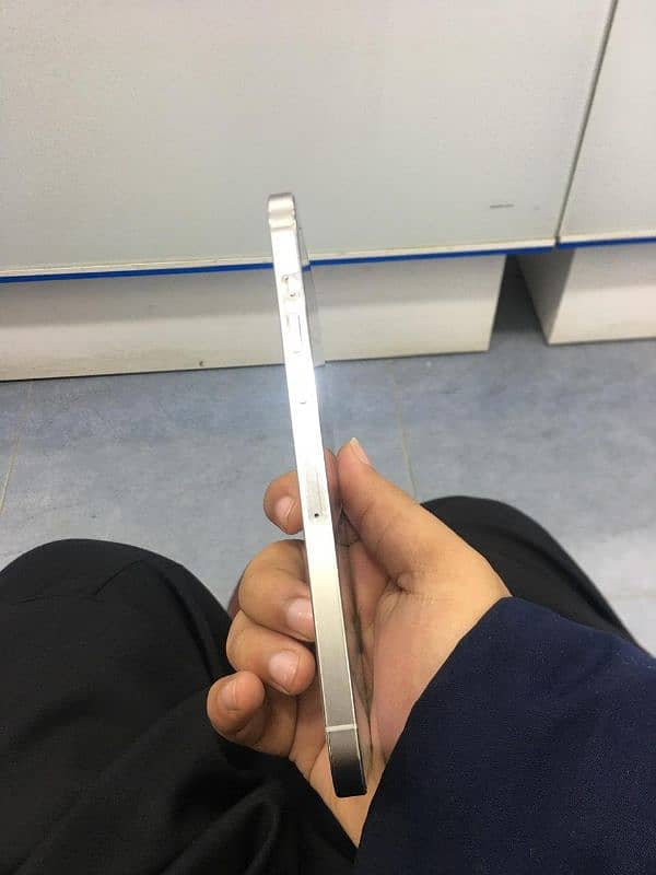 Iphone 12 pro max 128 GB nOn pta 1