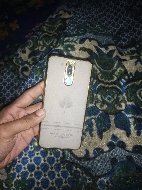 Huawei meta 10 life 4/64 gb exchange possible only phone 0