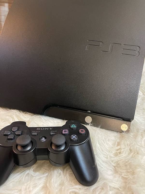 PLAYSTATION 3 with wireless controller & cables 2