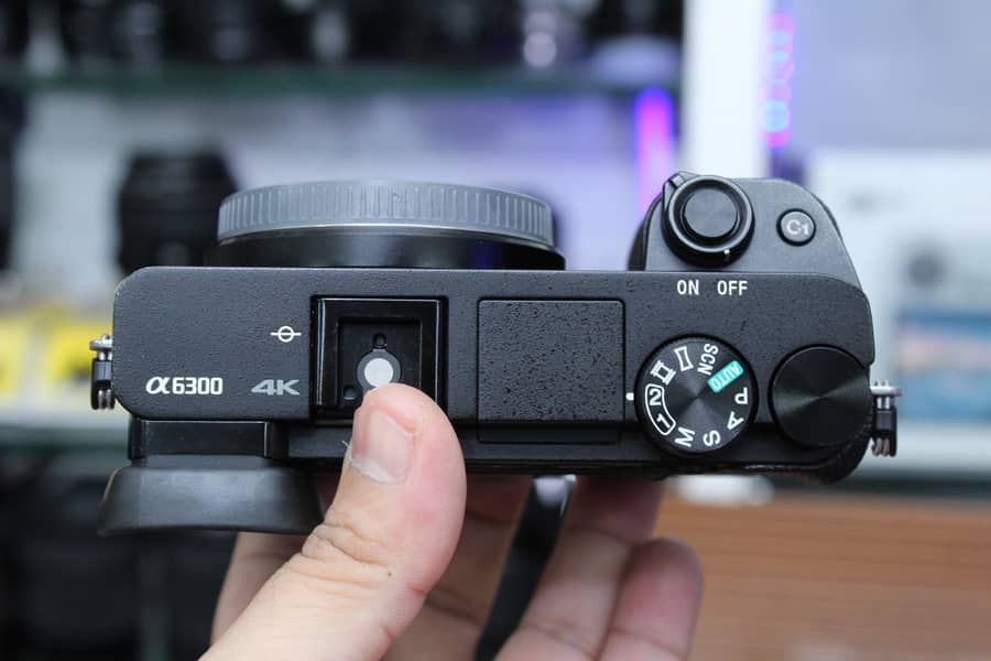 Sony A6300 Body Only 7