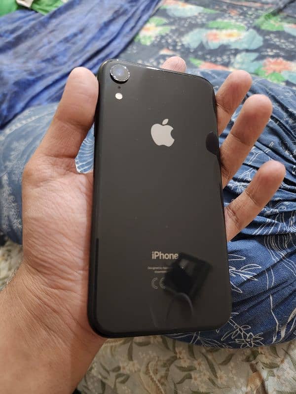 iphone xr 64gb factory unlocked 0