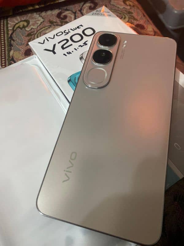 vivo Y200 0