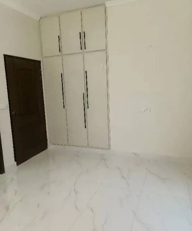 Brand New Warda Hamna 4 Tower First Floor Flat For Sale G-11/3 6