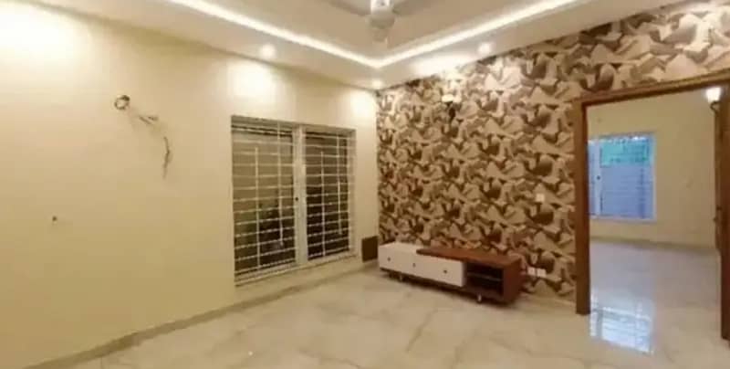 Renovated Brand New 8 Marla Double Story House For Sale G-11 1