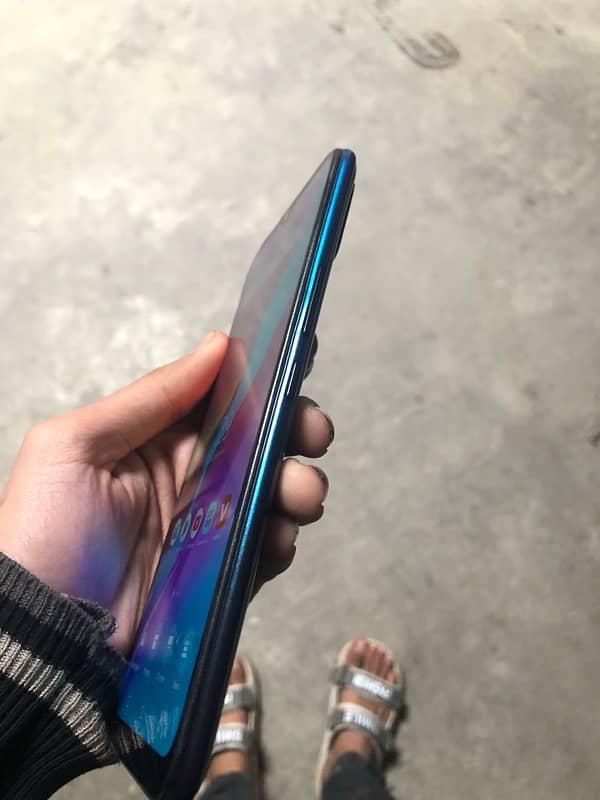 infinix hot 8 lite 4