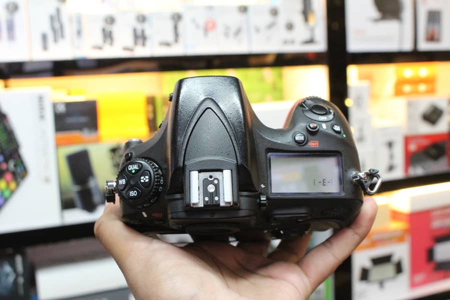 Nikon D810 Body Only 3