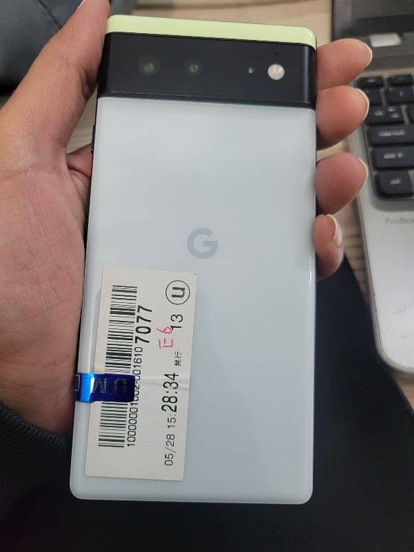 Google Pixel 6 - 8/128 0