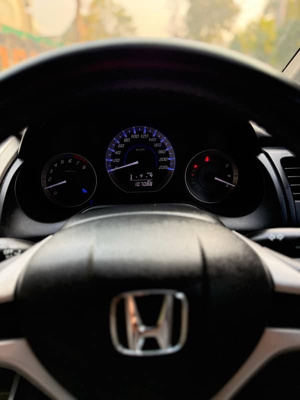 Honda City 1.3 Automatic 6