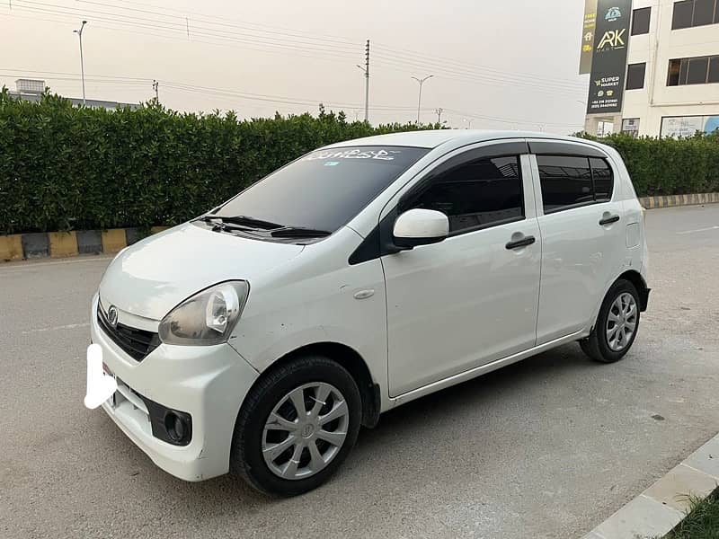 Daihatsu Mira 2017 5