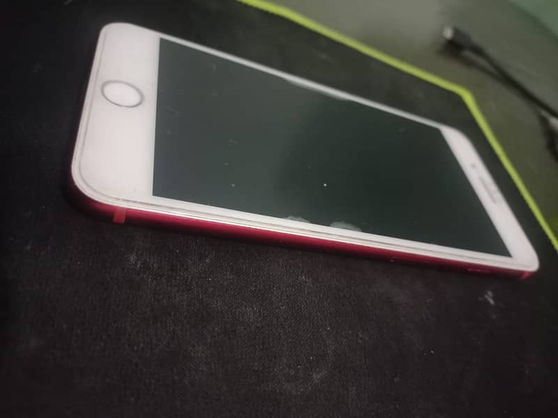 Apple iPhone 7 Plus (Just Like New) 6