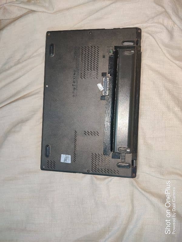 I am selling my Laptop 3