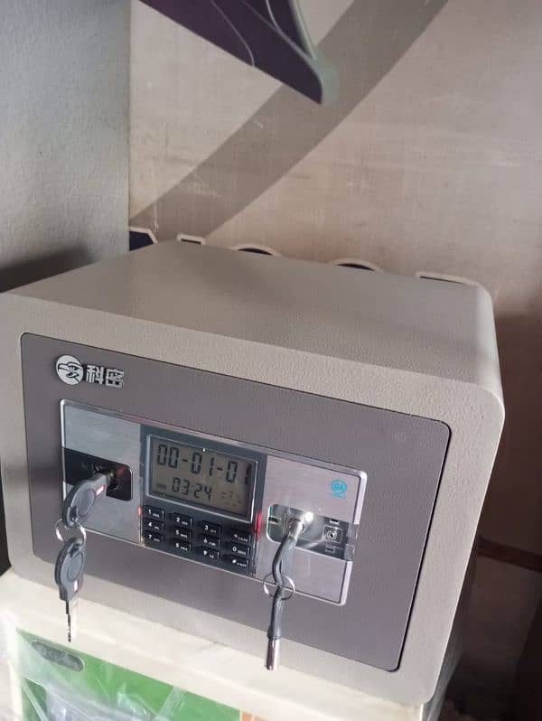 Digital Safe Locker 2