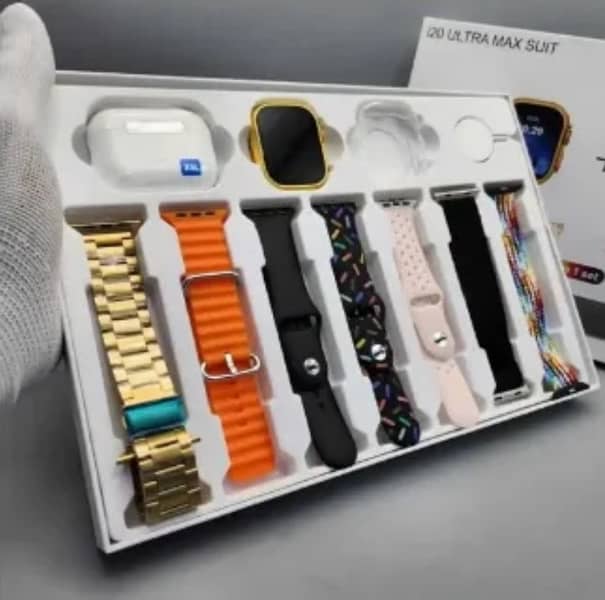 APPLE FIRST COPPY SMART WATCH WITH 7STRAPS AND EIRPORDS 0