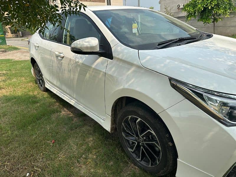 Toyota Corolla Altis 2024 3