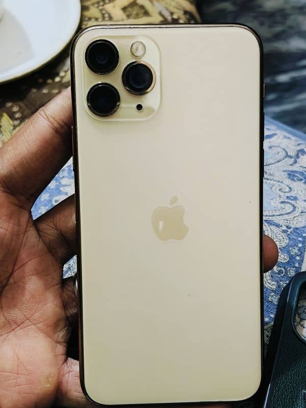 iPhone 11pro Pta Approved 256GB gold colour 11