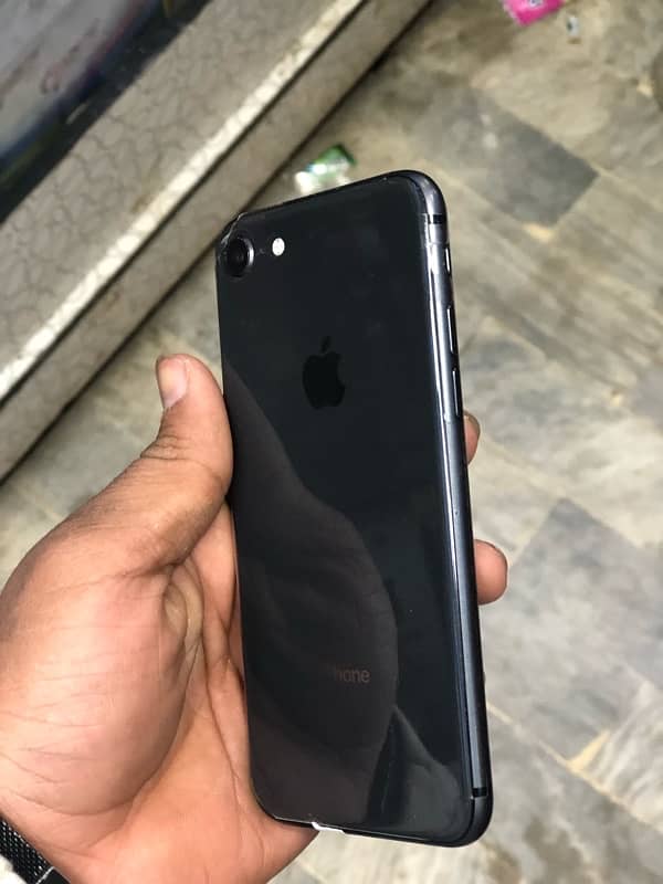 iPhone 8 blackish grey 10/10 sealed piece 2