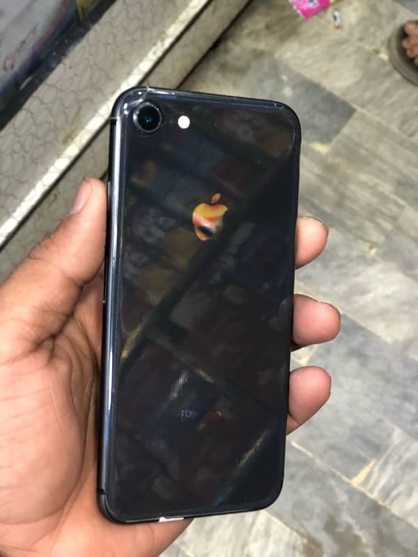 iPhone 8 blackish grey 10/10 sealed piece 4