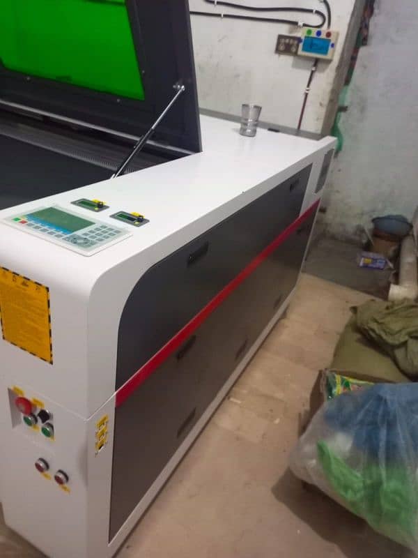 fiber laser marking ND CO2 laser cutting machine 4