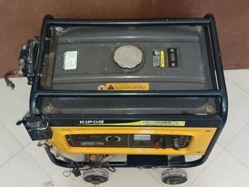 Kipor kge 2500 E gasoline generator 50Hz 1