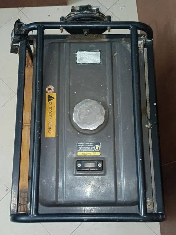 Kipor kge 2500 E gasoline generator 50Hz 3