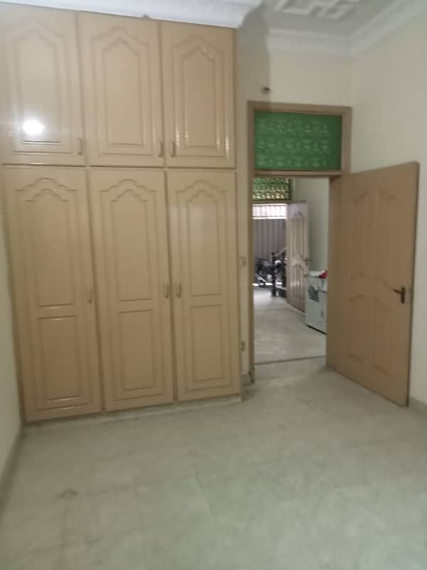 Cantt 3 Beds upper portion for Rent 3