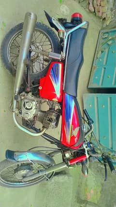 Honda 125 2012