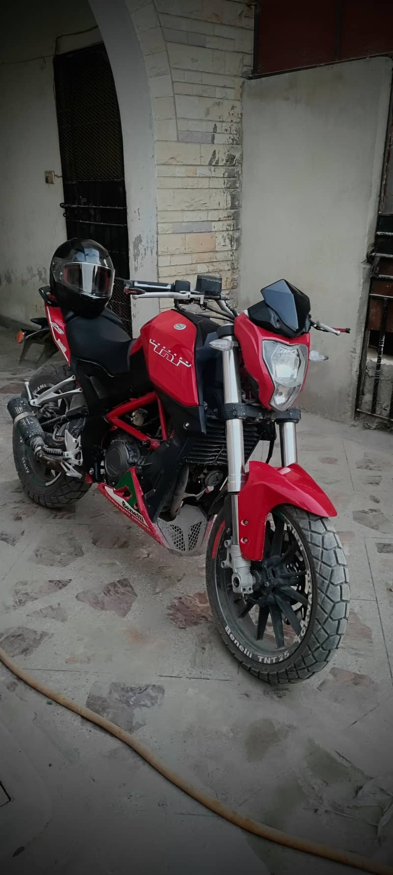 Benelli TNT 25 0