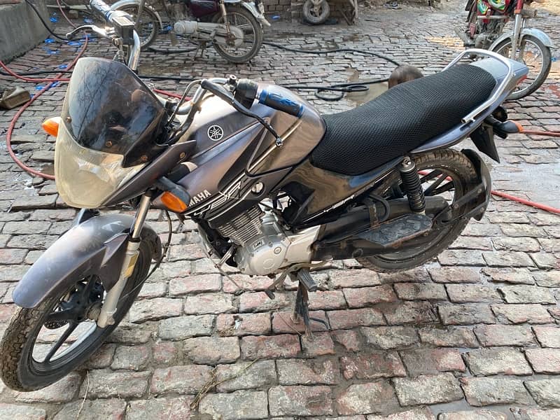 yahamha Ybr 125 5