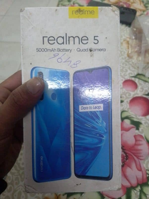 real me 5 ram 4 rom 64 dual SIM pta approved box charger 1