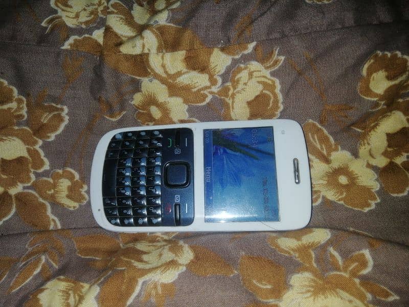 Nokia C3-00 Qwerty Keyboard Mobile 2