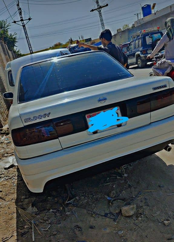 Nissan Sunny 1990 0