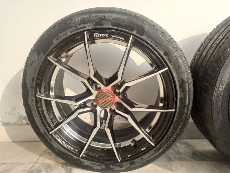 Car tyres with rims 3