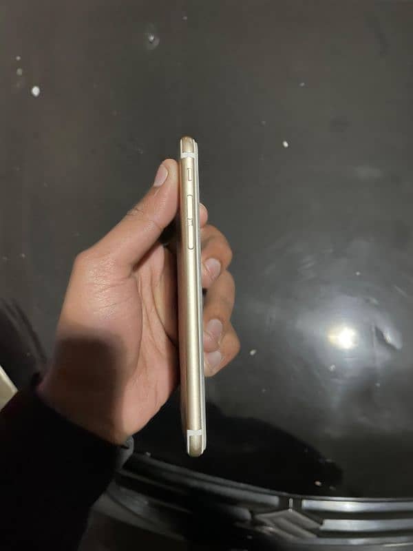 IPHONE 6 GOLDEN 3